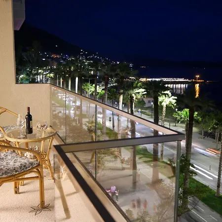 Hotel Maxi